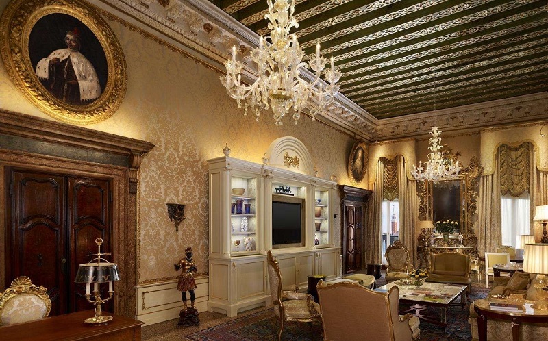 Top 10 Most Expensive Hotels In Italy