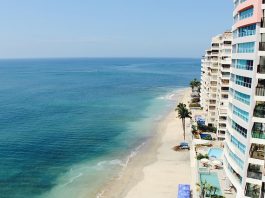 7 ways to enjoy luxury travel on a budget